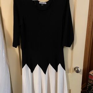 Danny & Nicole Black and White Cuffed Sleeve Cocktail Dress